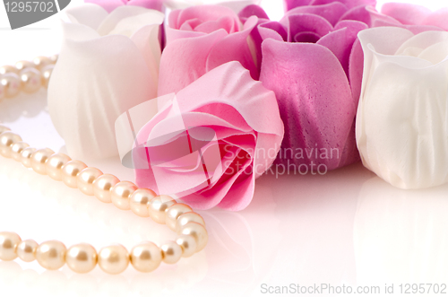 Image of Soap roses and pearl necklace