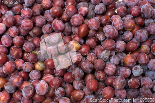 Image of Plums.