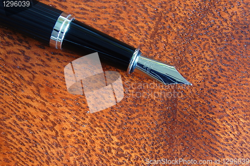 Image of fountain pen