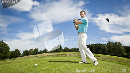 Image of golf player