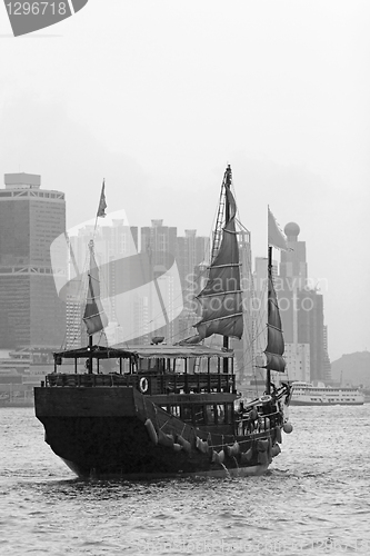 Image of sailboat in Hong Kong harbor 