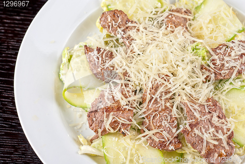 Image of Salad with beef