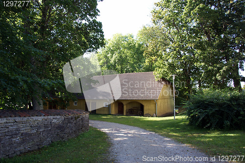 Image of The house and trees