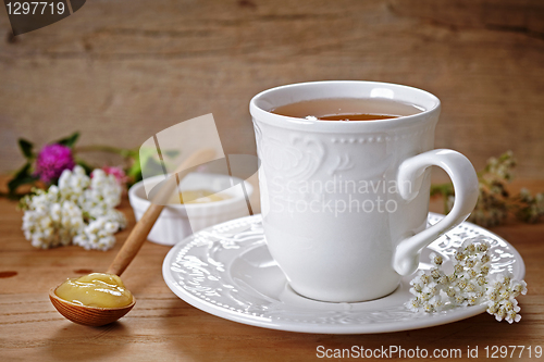 Image of tea and honey