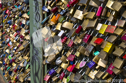 Image of Love bridge