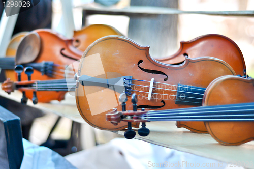 Image of violin