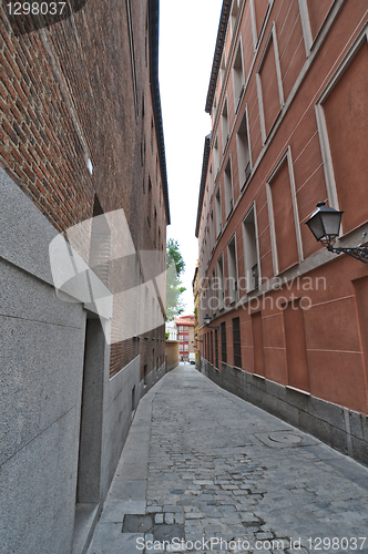 Image of typical street in Madrid