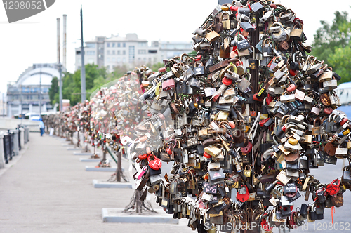 Image of colorful wedding padlocks