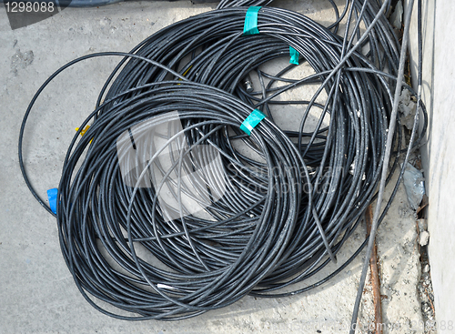 Image of the coil of black electrical cable