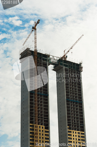 Image of Skyscraper under construction