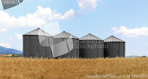Image of Wheat silo