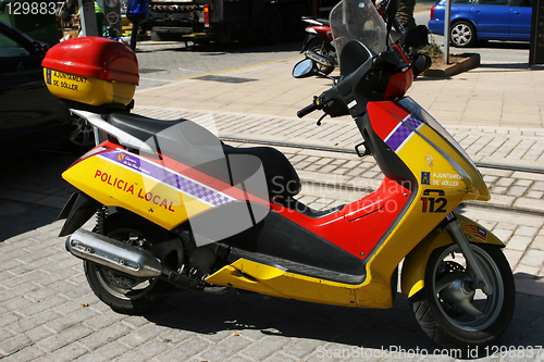 Image of Policia scooter