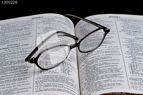 Image of Bible reading