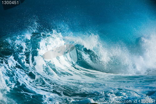 Image of Ocean wave 