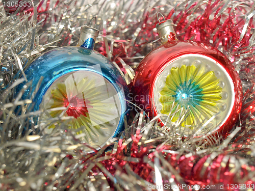 Image of Christmas bauble and tinsel