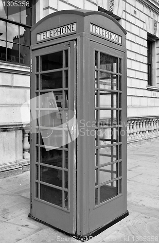 Image of London telephone box