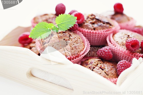 Image of muffins with raspberries