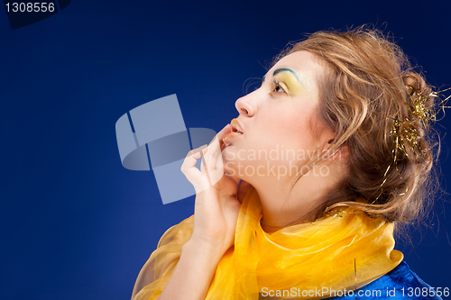Image of woman with glamour make-up