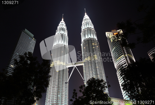 Image of petronas tower