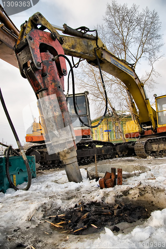 Image of Dredge in city