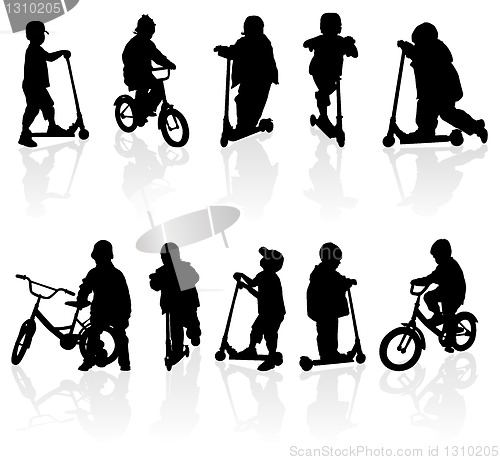 Image of Silhouettes children