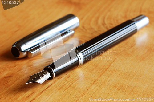 Image of business fountain pen