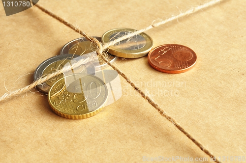 Image of shipping or shipment money