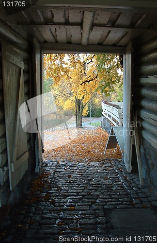 Image of Gateway in automn