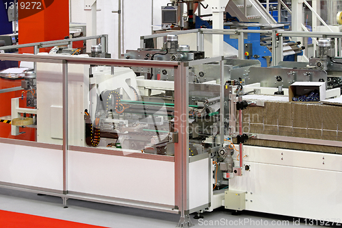 Image of Carton packaging line