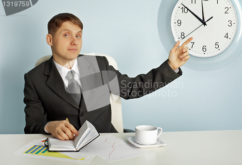 Image of Businessman recalls saving time