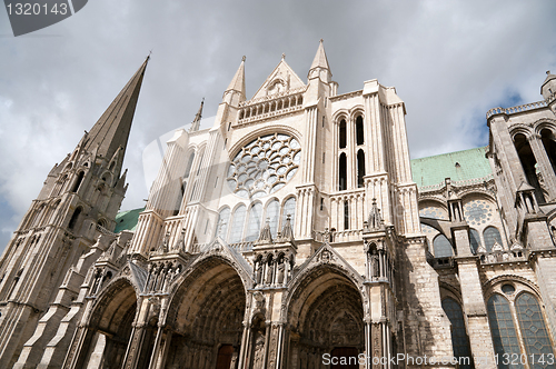 Image of Notre Dam cathedral in Chartres