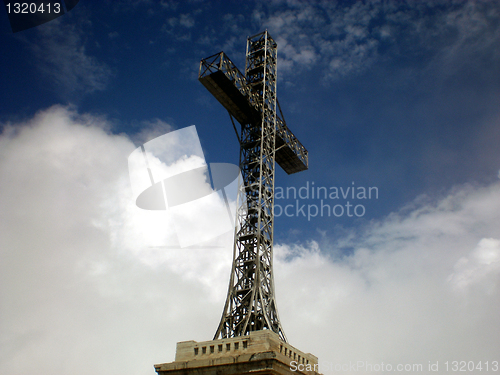 Image of Cross monument