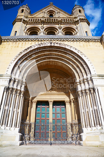 Image of Belfast Cathedral