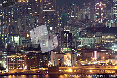 Image of Hong Kong at night 