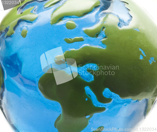 Image of blue and green globe 