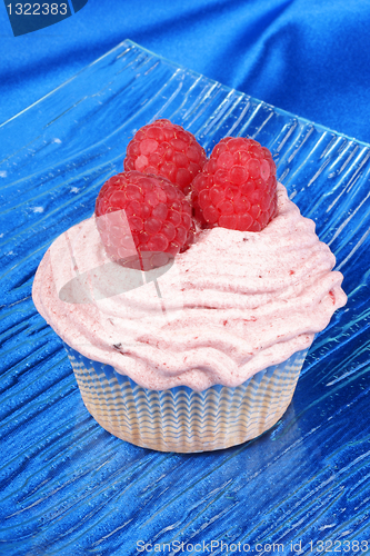 Image of Raspberry cupcake