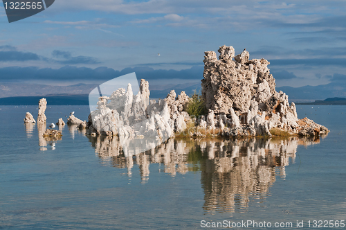 Image of Tufa