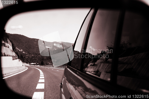 Image of Car mirror reflection