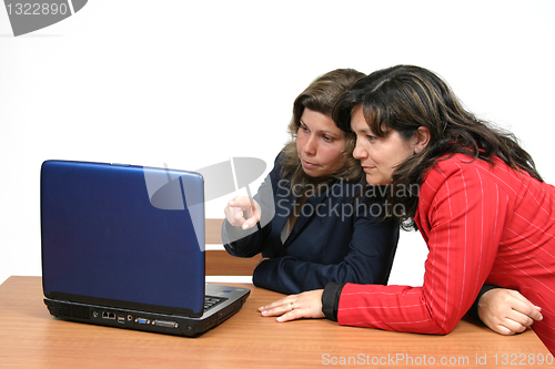 Image of woman businessteam with laptop