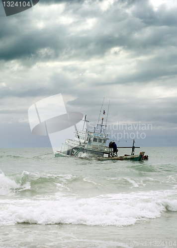 Image of Wrecked ship