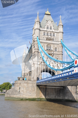 Image of Tower Bridge in London