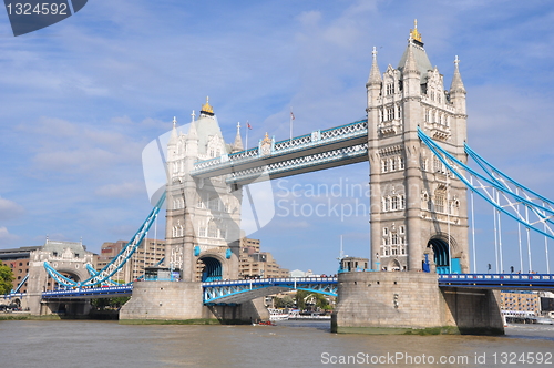 Image of Tower Bridge in London