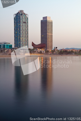 Image of Overview of Barcelona Spain to Mananecer