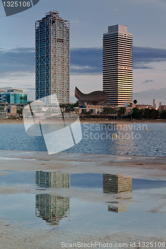 Image of Overview of Barcelona Spain to Mananecer