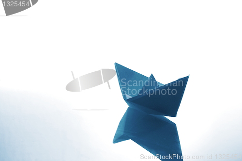 Image of paper ship