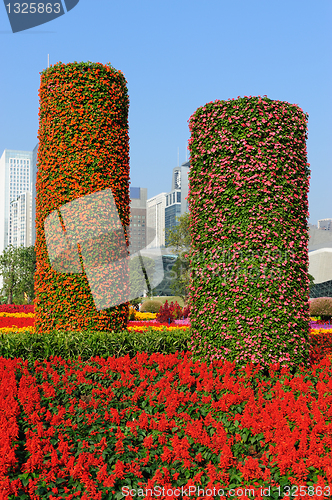 Image of Flowers pillars
