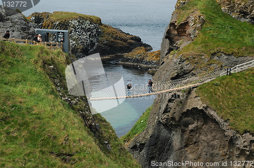 Image of rope bridge