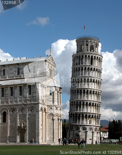 Image of leaning tower