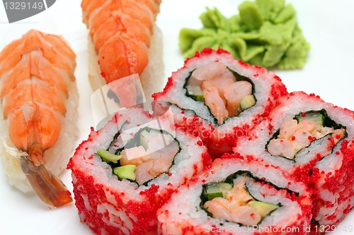 Image of rolls and sushi close-up