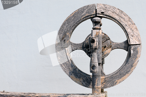 Image of Vintage Spinning Wheel